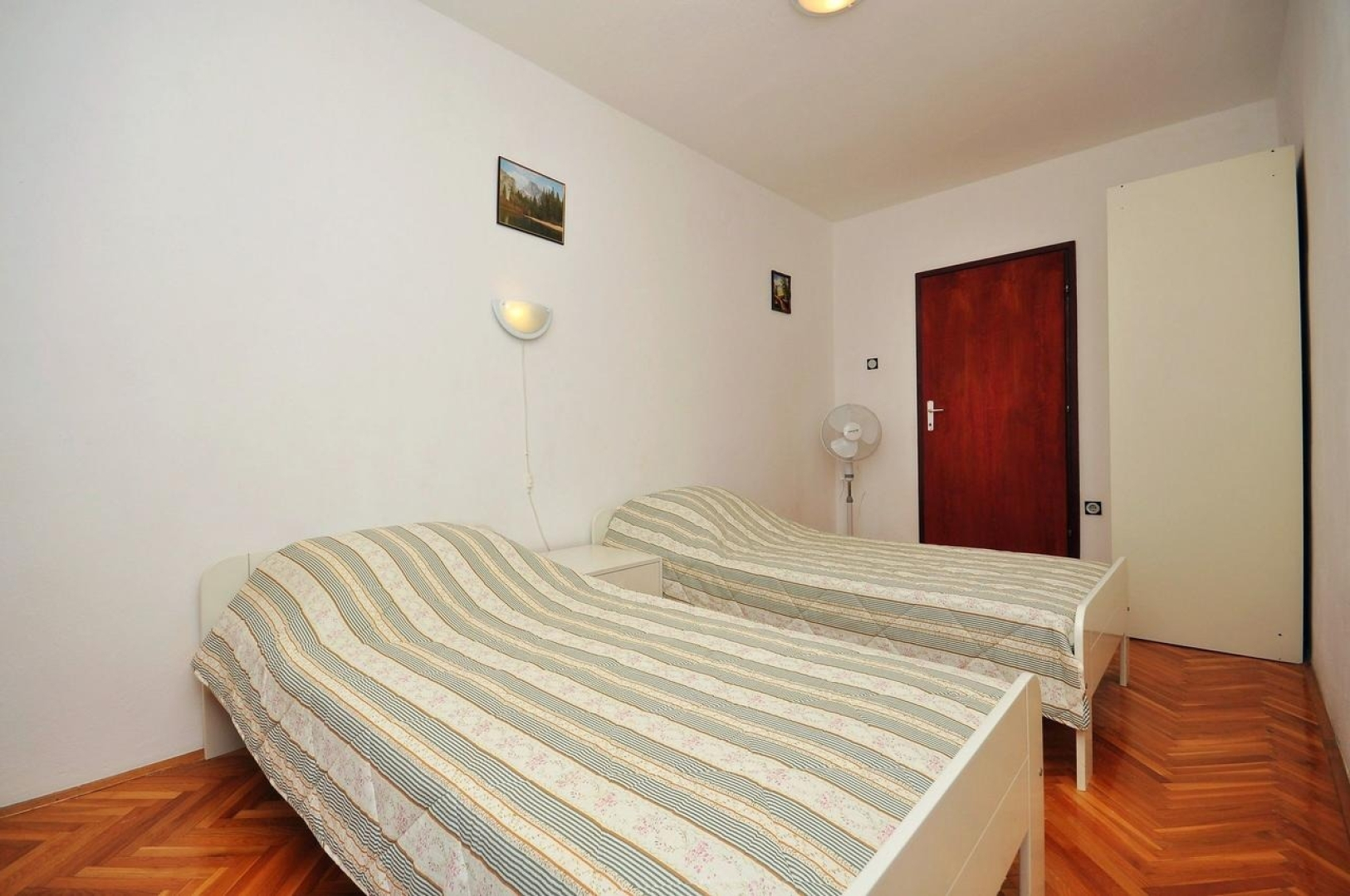 Apartment Bistro - close to sea & cosy: A2  KAT Pag, Island Pag