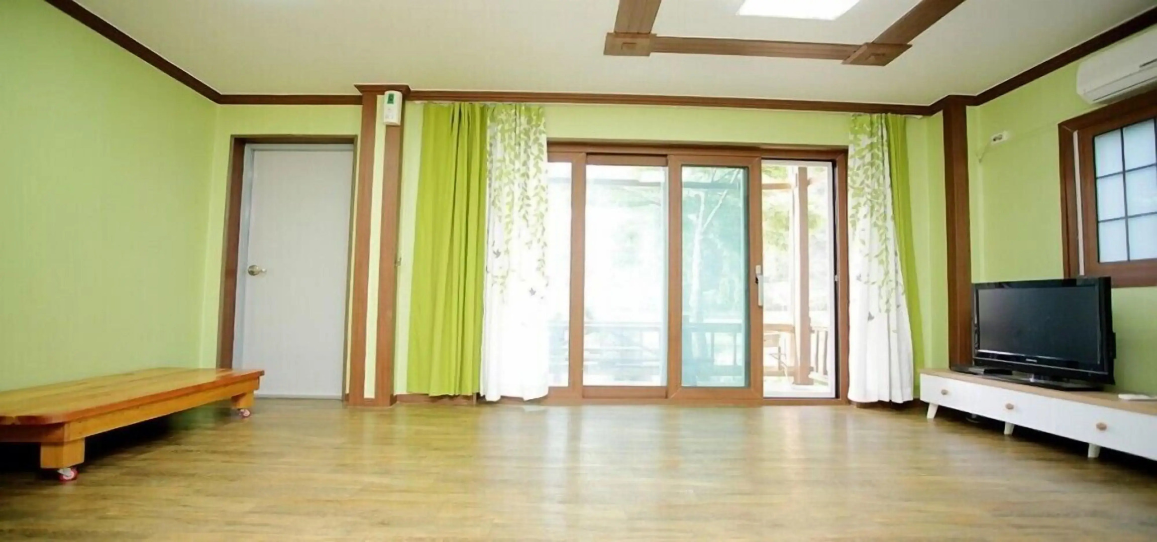 Bandi Hwangto Pension