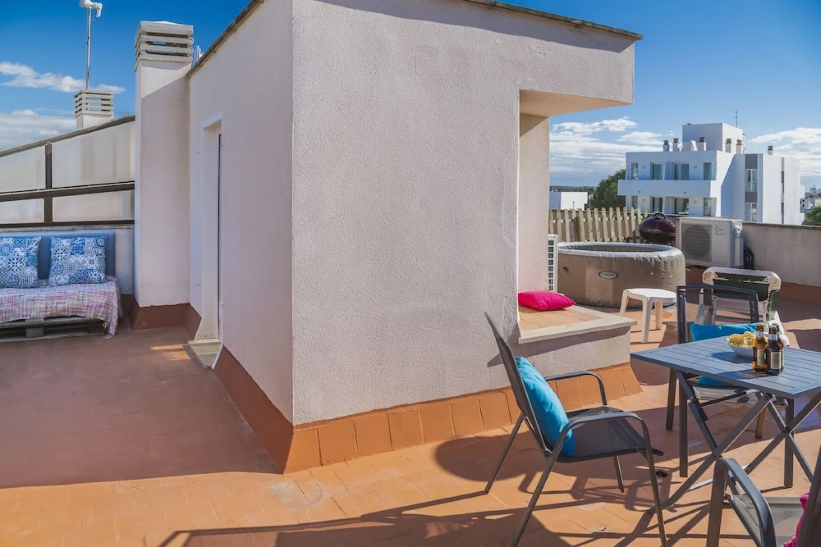 Tio Max Apartment IV