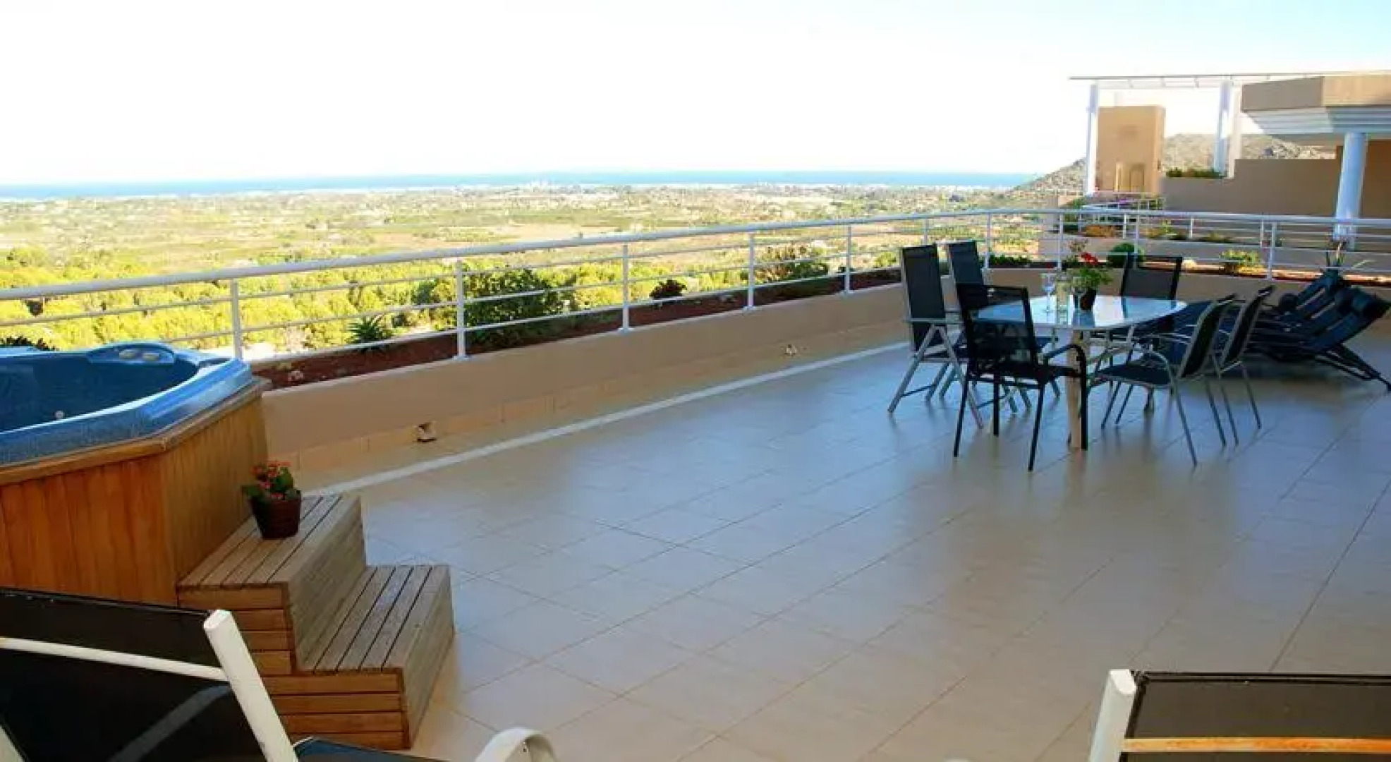 Luxury Golf Penthouse