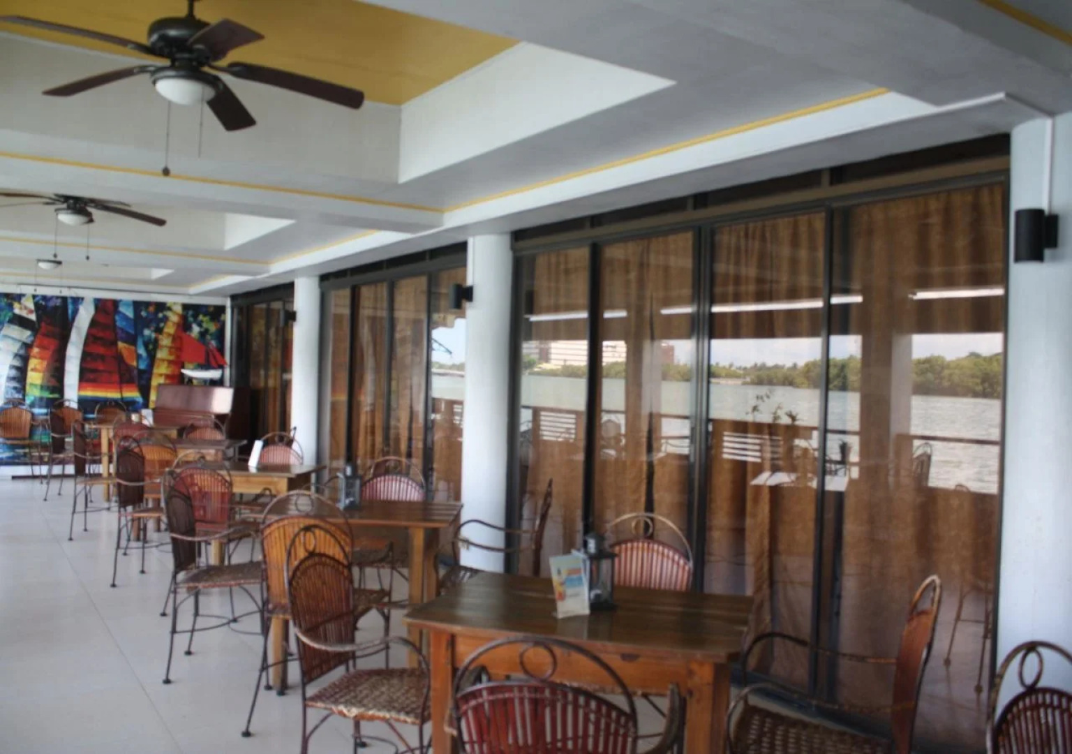 Regatta Residence Hotel