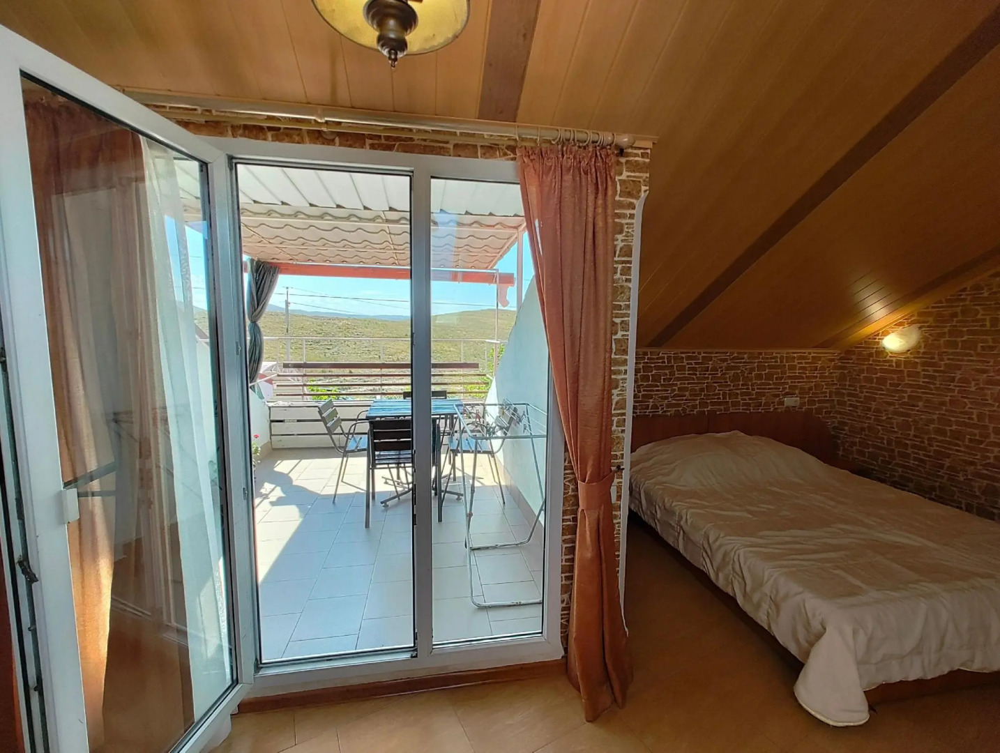 Эллинг у Зои