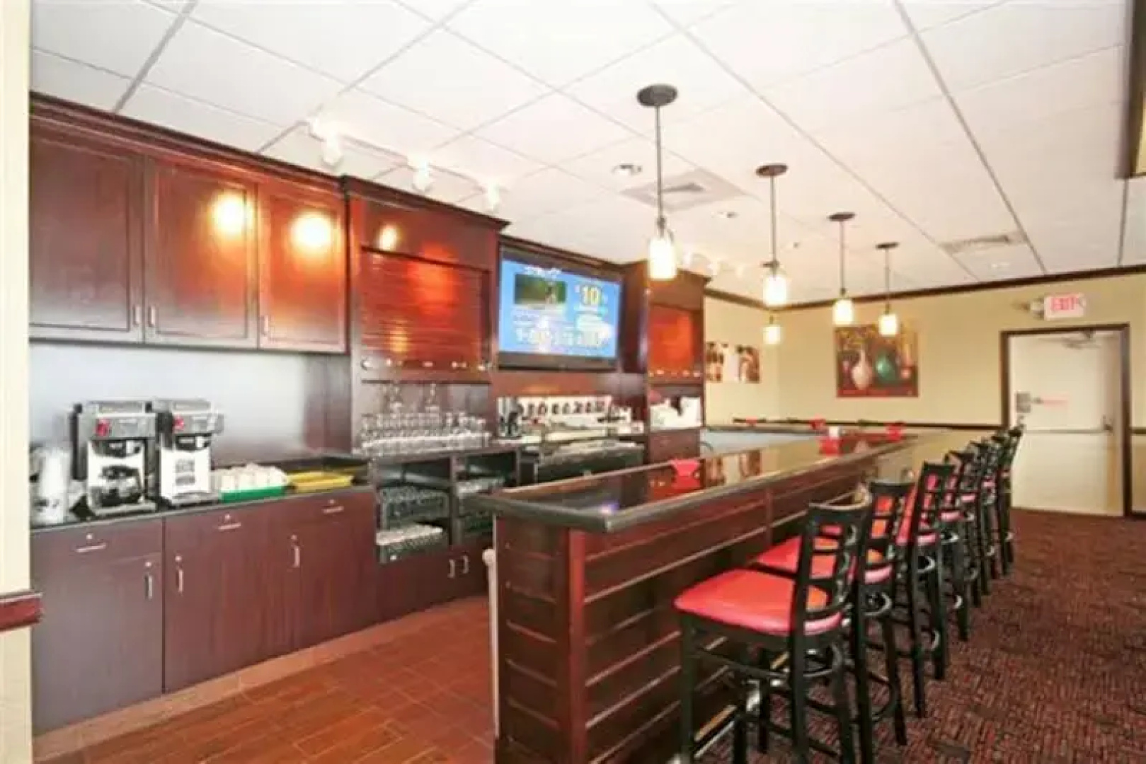 Ramada Burlington Hotel and Conference Center