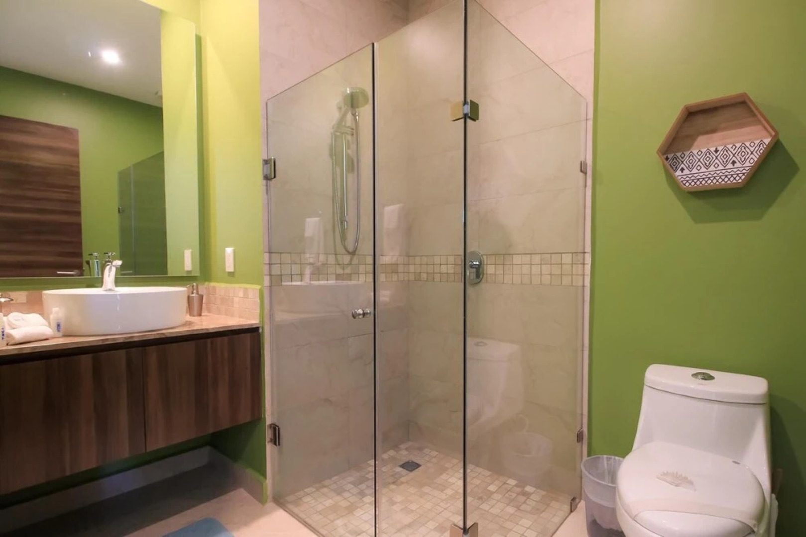 Stylish Wonderful 1BR Loft Private Lounge Terrace Jungle Vibes