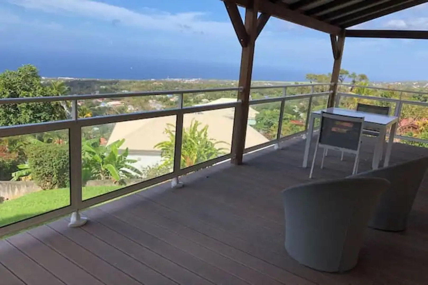 Studio in Gourbeyre, With Wonderful sea View and Furnished Terrace - 6 km From the Beach