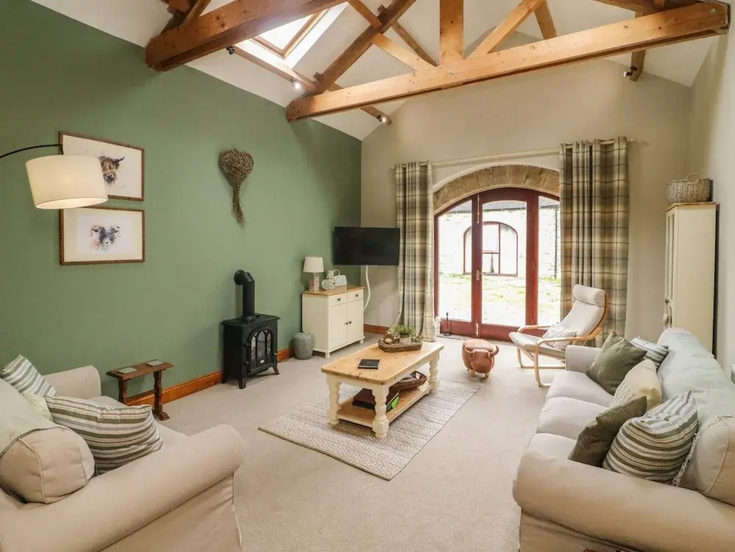 The Arches Larklands