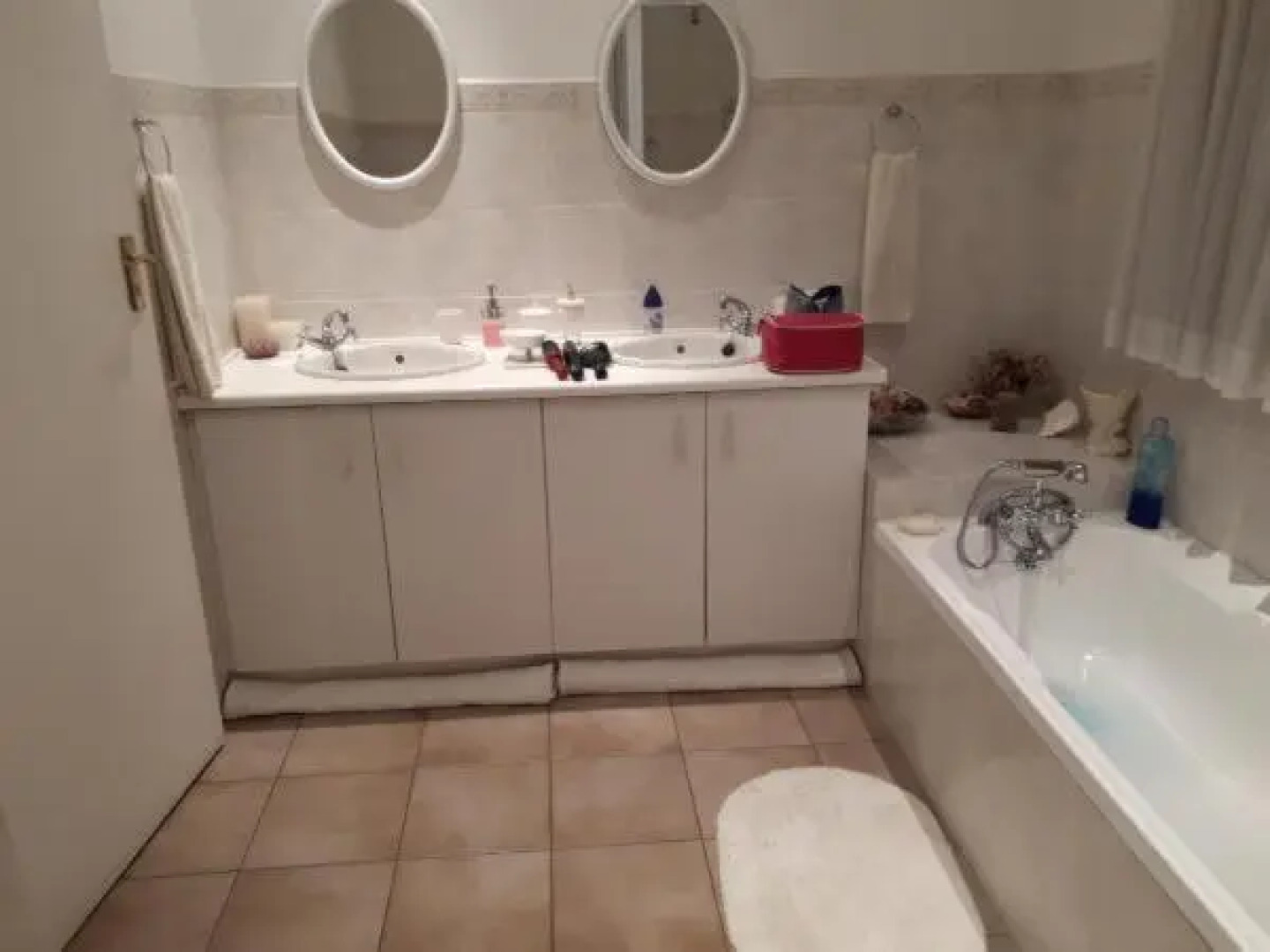 Bougain Villa Guesthouse