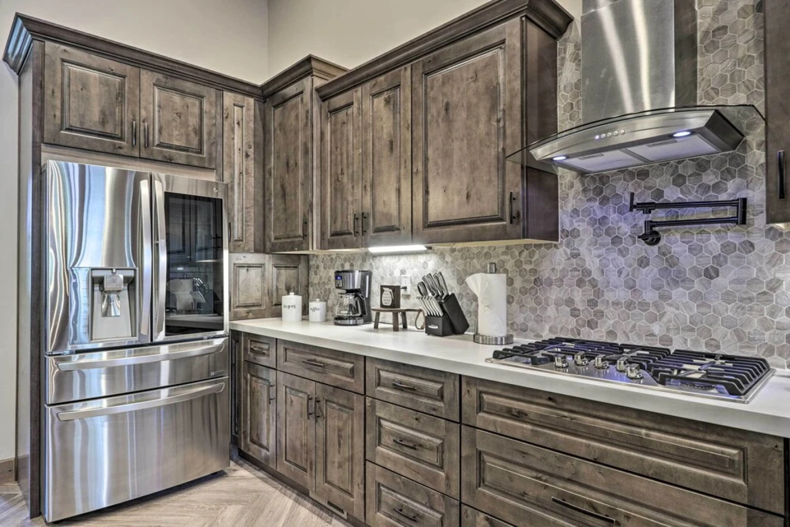 Stylish Show Low House w/ Expansive Deck!