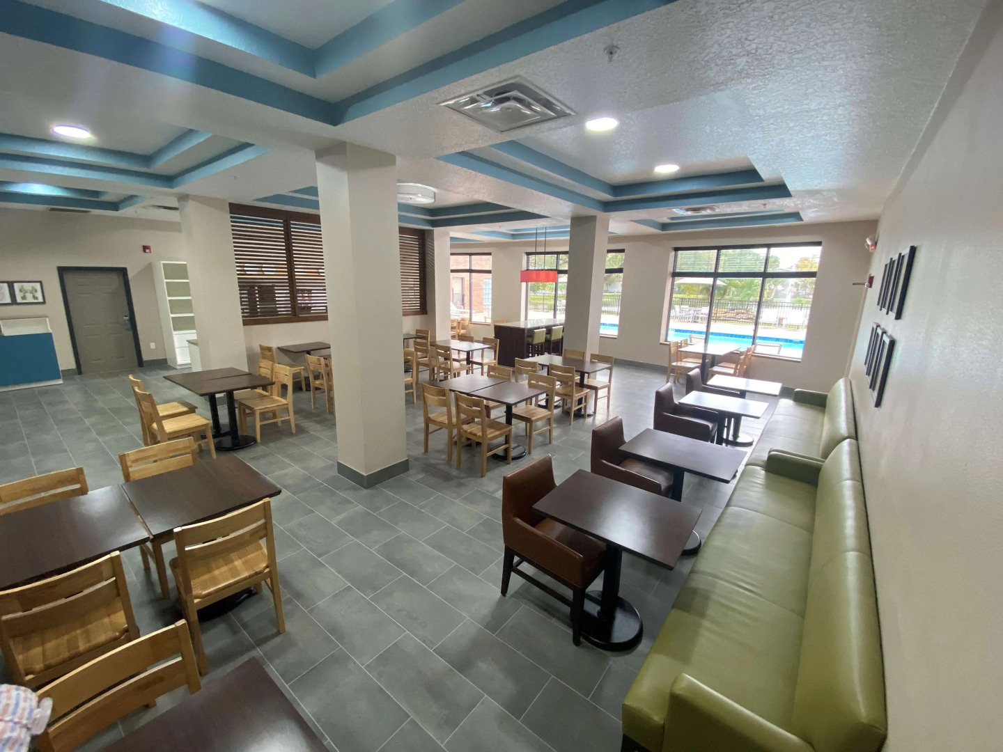 Country Inn & Suites by Radisson, RJ Stadium - Tampa Airport East