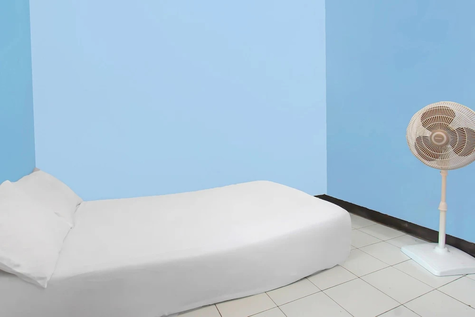 Hotel O Sukandi Homestay Near The Semeton Homestay