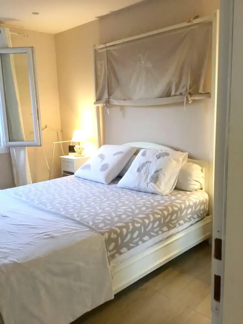 House With 3 Bedrooms in L'isle-sur-la-sorgue, With Private Pool, Furn