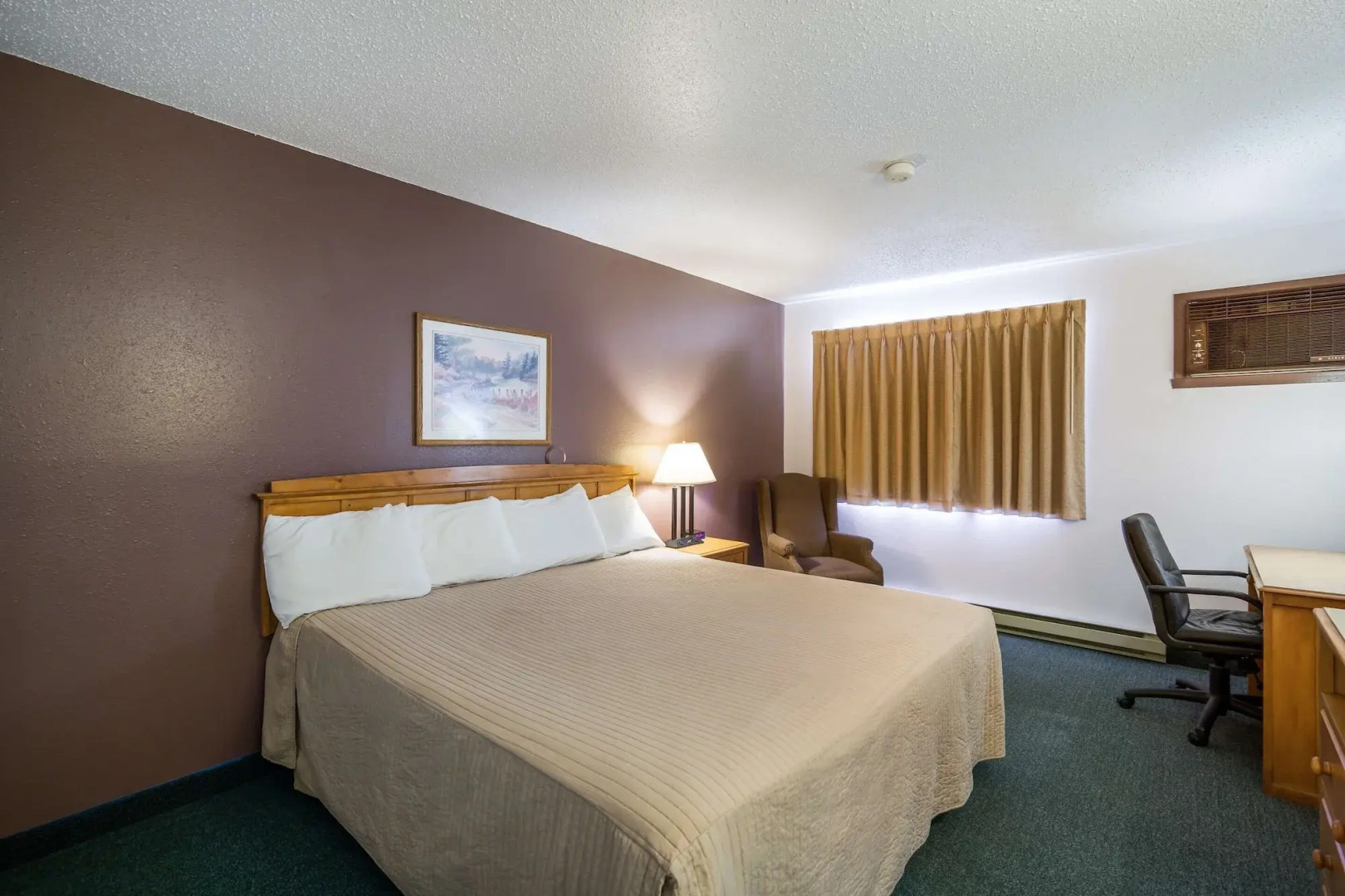 Rodeway Inn Gateway to Medora T-Roosevelt & Makoshika State Park