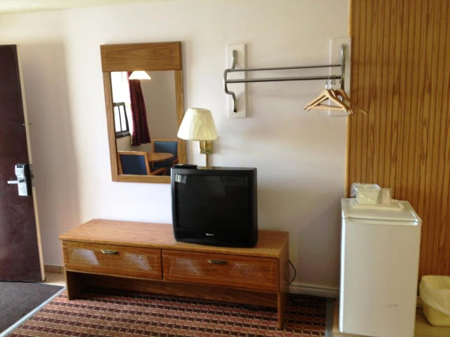 Canadas Best Value Inn