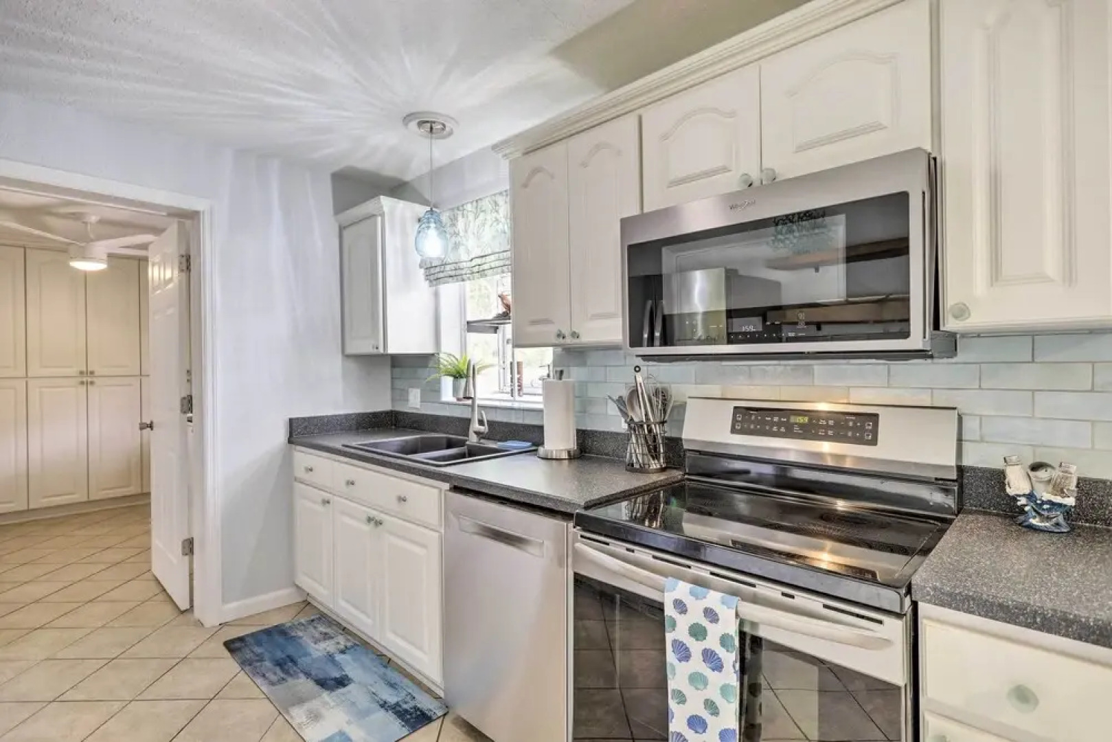 Merritt Island Home: Fire Pit & Canal Access!