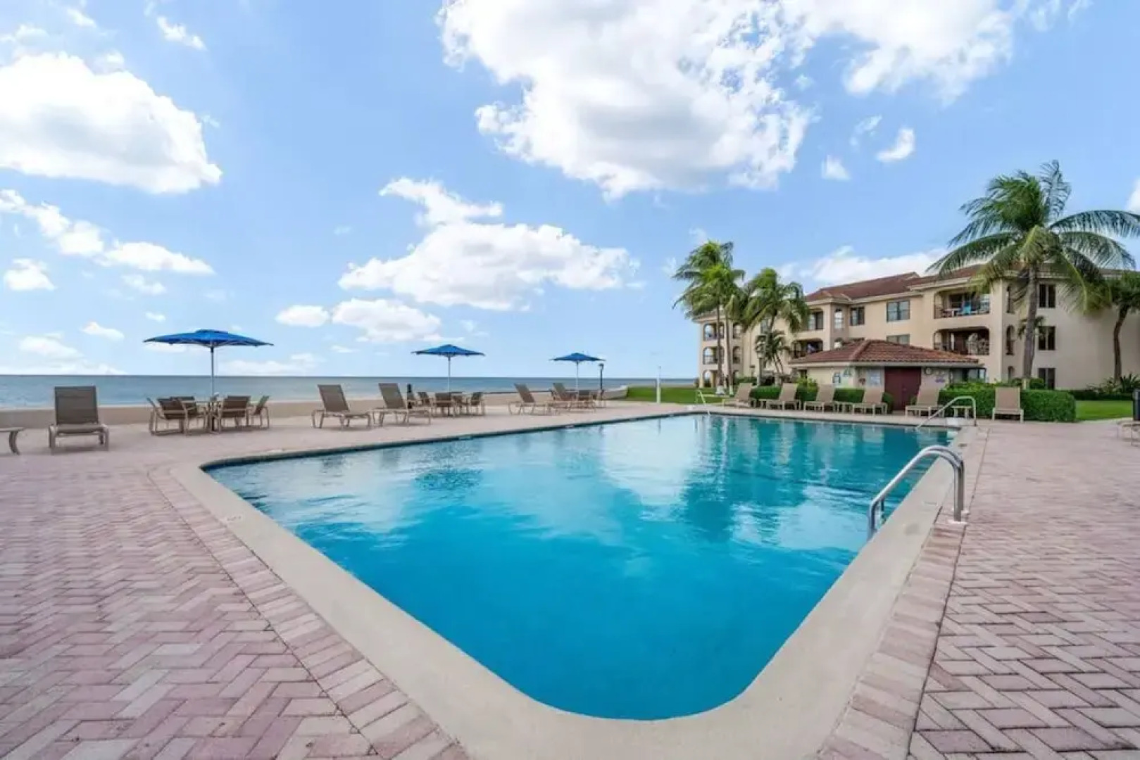 George Town Villas 117