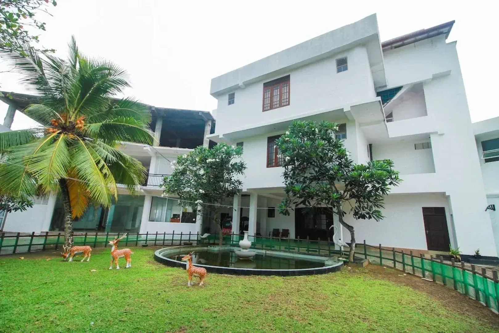 OYO 329 Great Villa Beach