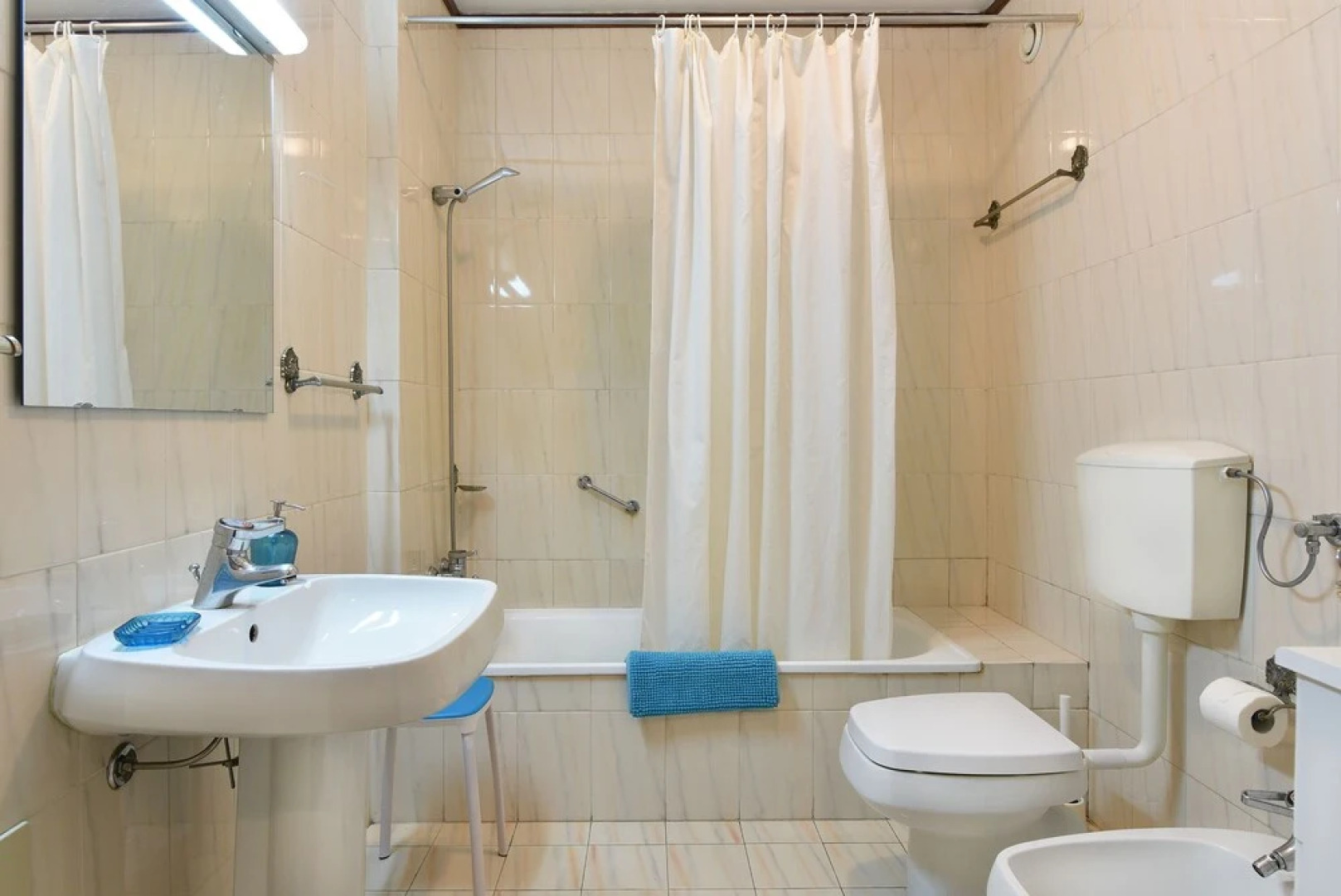 39 Sea Views Beach Apartment