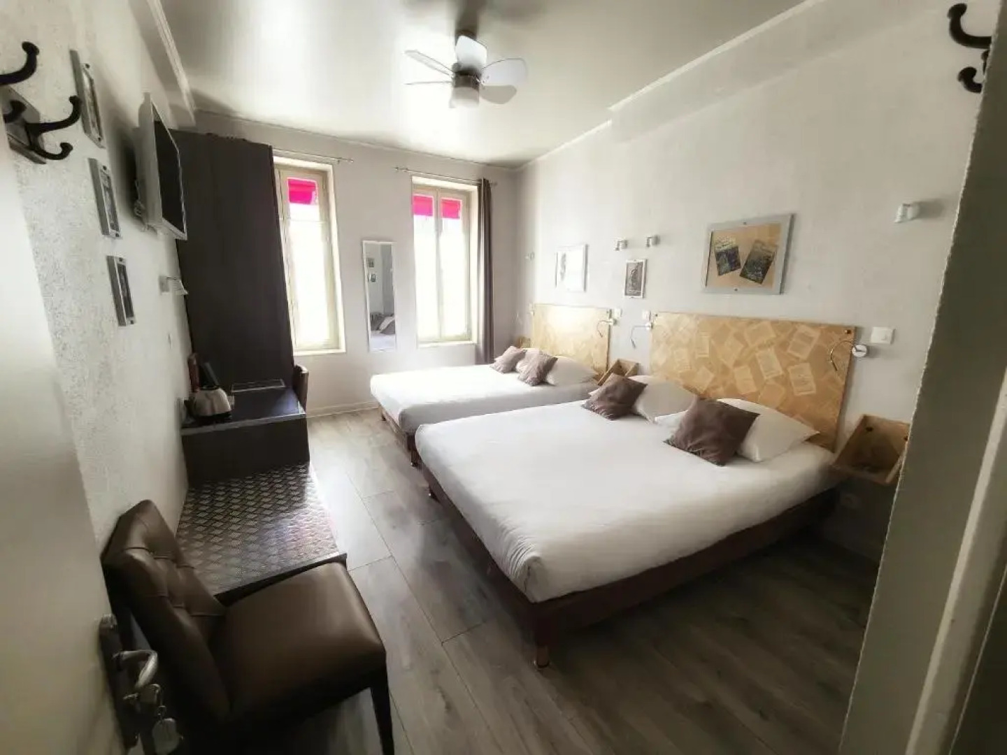 Mille et une Feuilles