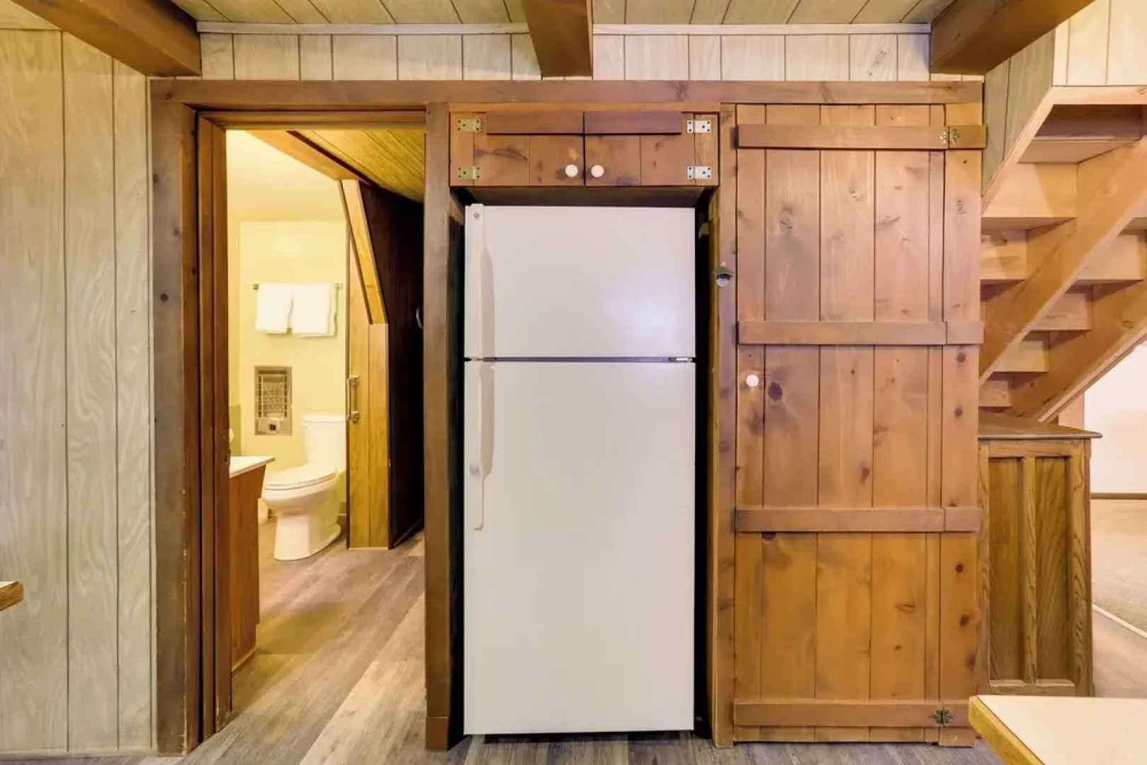 Quaint + Rustic A-frame < 5 Mi to Plumas-eureka!