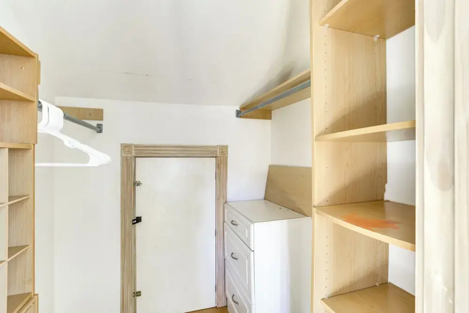 Spacious Cabin w/ Views, Near Lake Lawtonka!