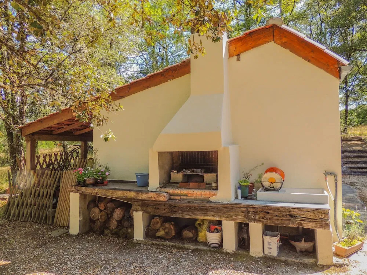 Les Petites Charmilles