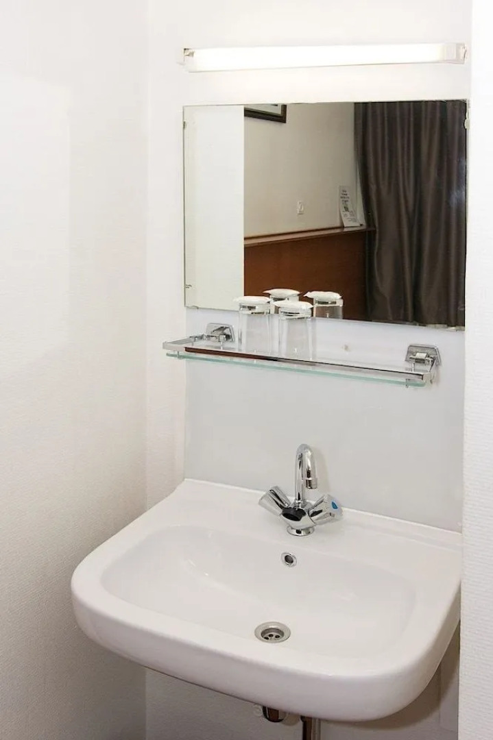 Hotel Café Restaurant Abina