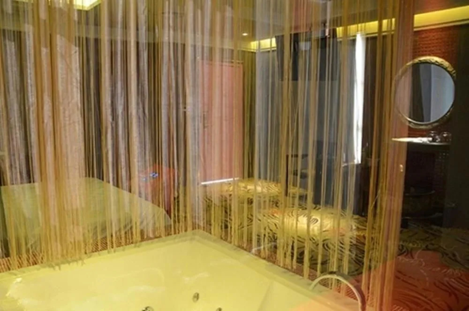 Yichang Xiangjiang No. 1 Hotel