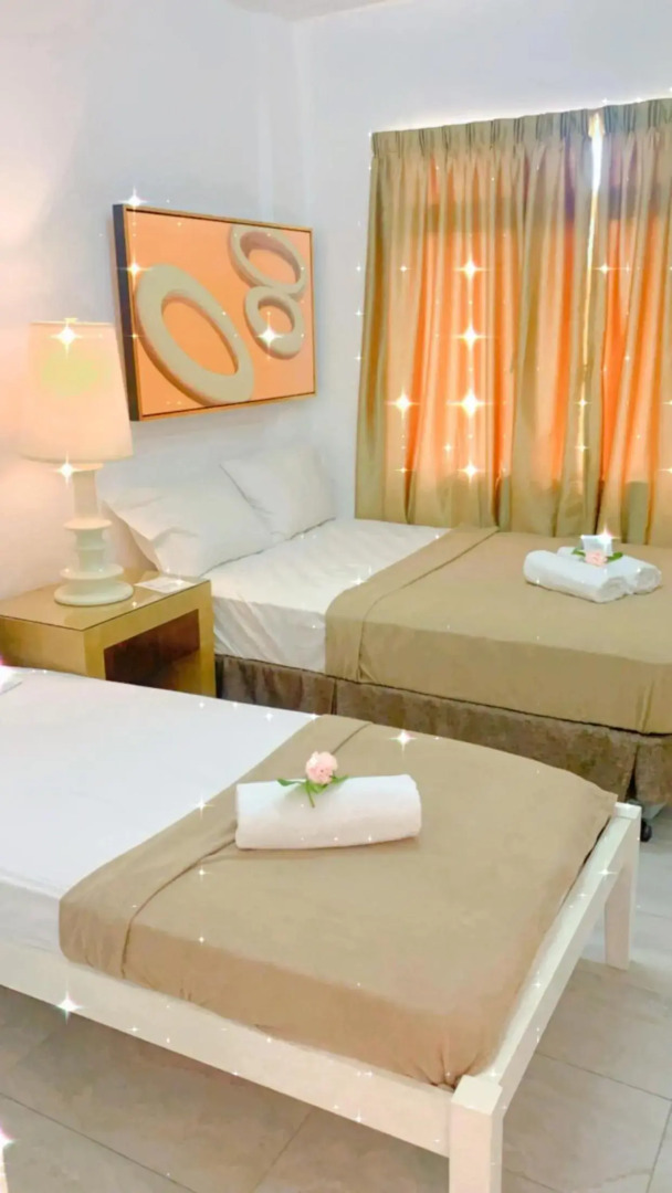 Sea La Vie Goldy @ Laguna Resort