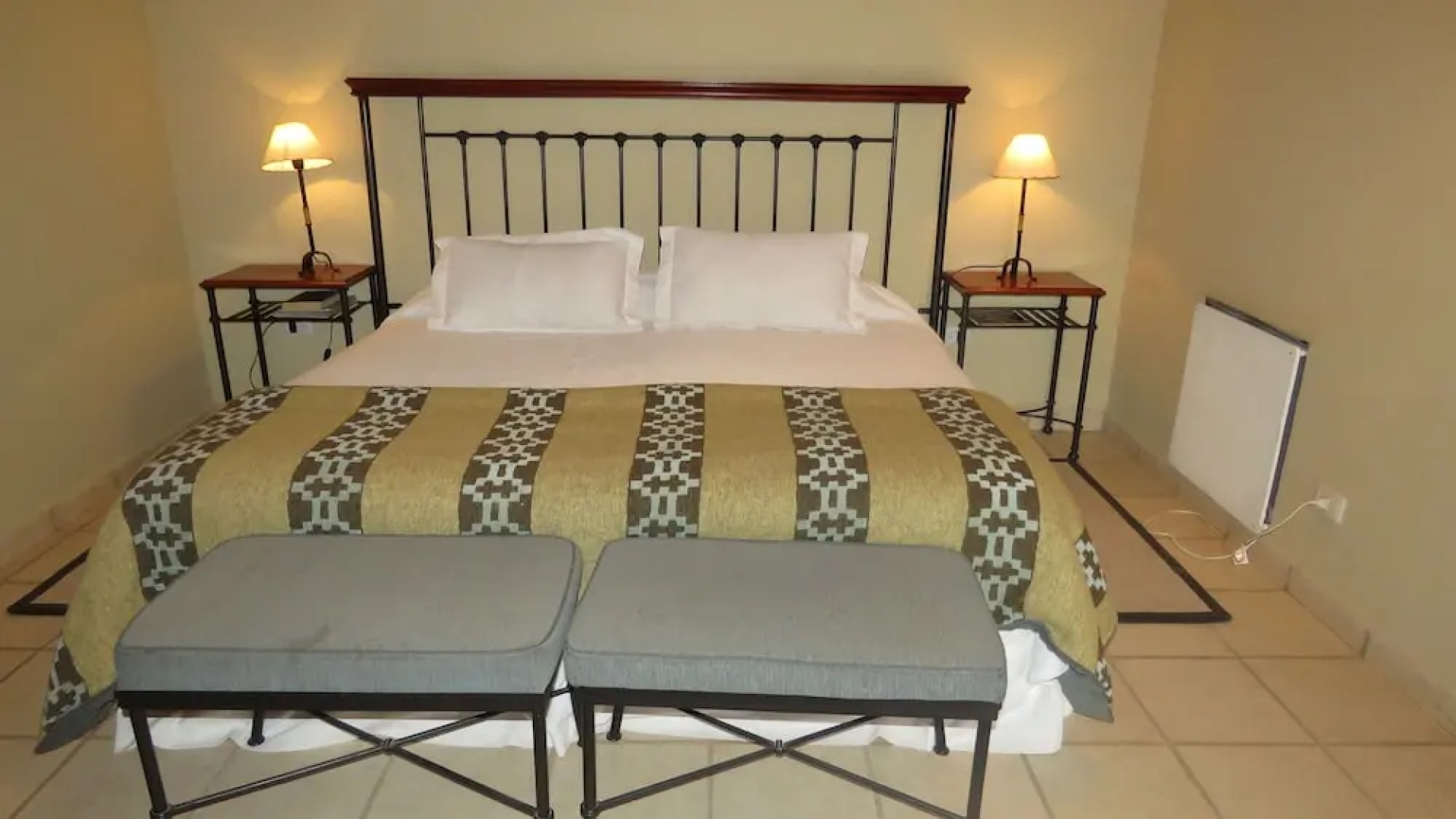 Chañarmuyo Hotel de Vino