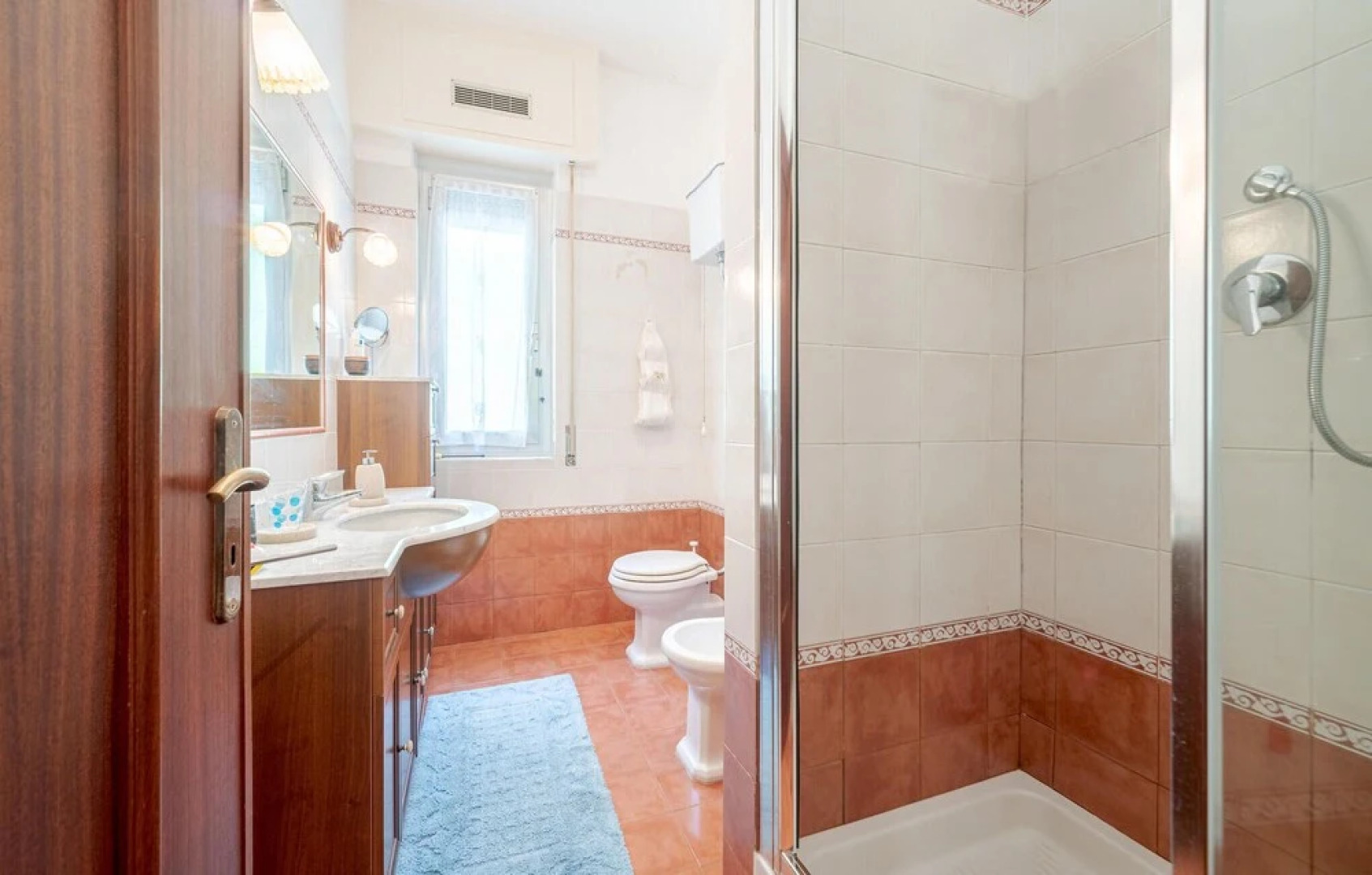 Awesome Apartment in Cogoleto With Wifi and 2 Bedrooms