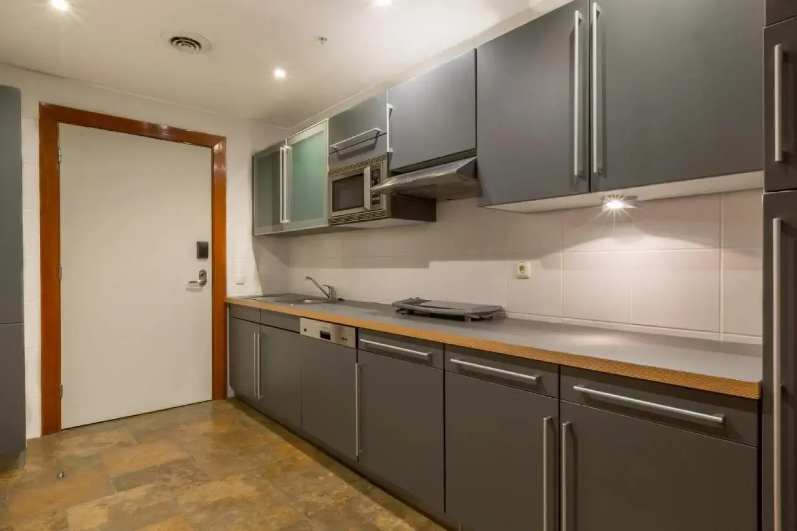 Park Lake Luxury Hotel