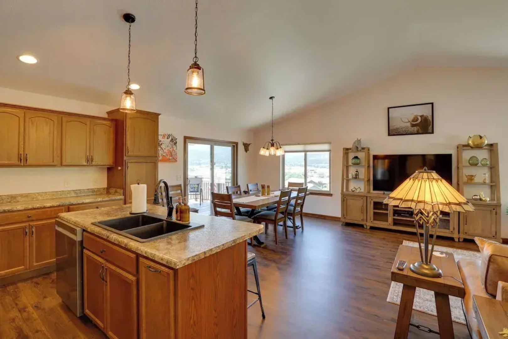 2 Mi to Downtown Sturgis: Quiet Ranch Home w/ View