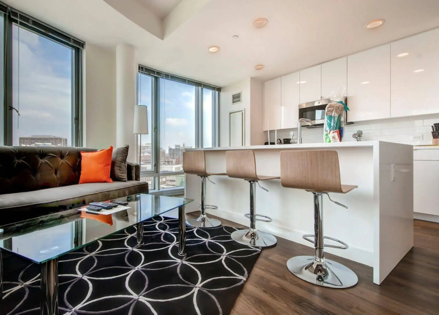 Global Luxury Suites at Fenway