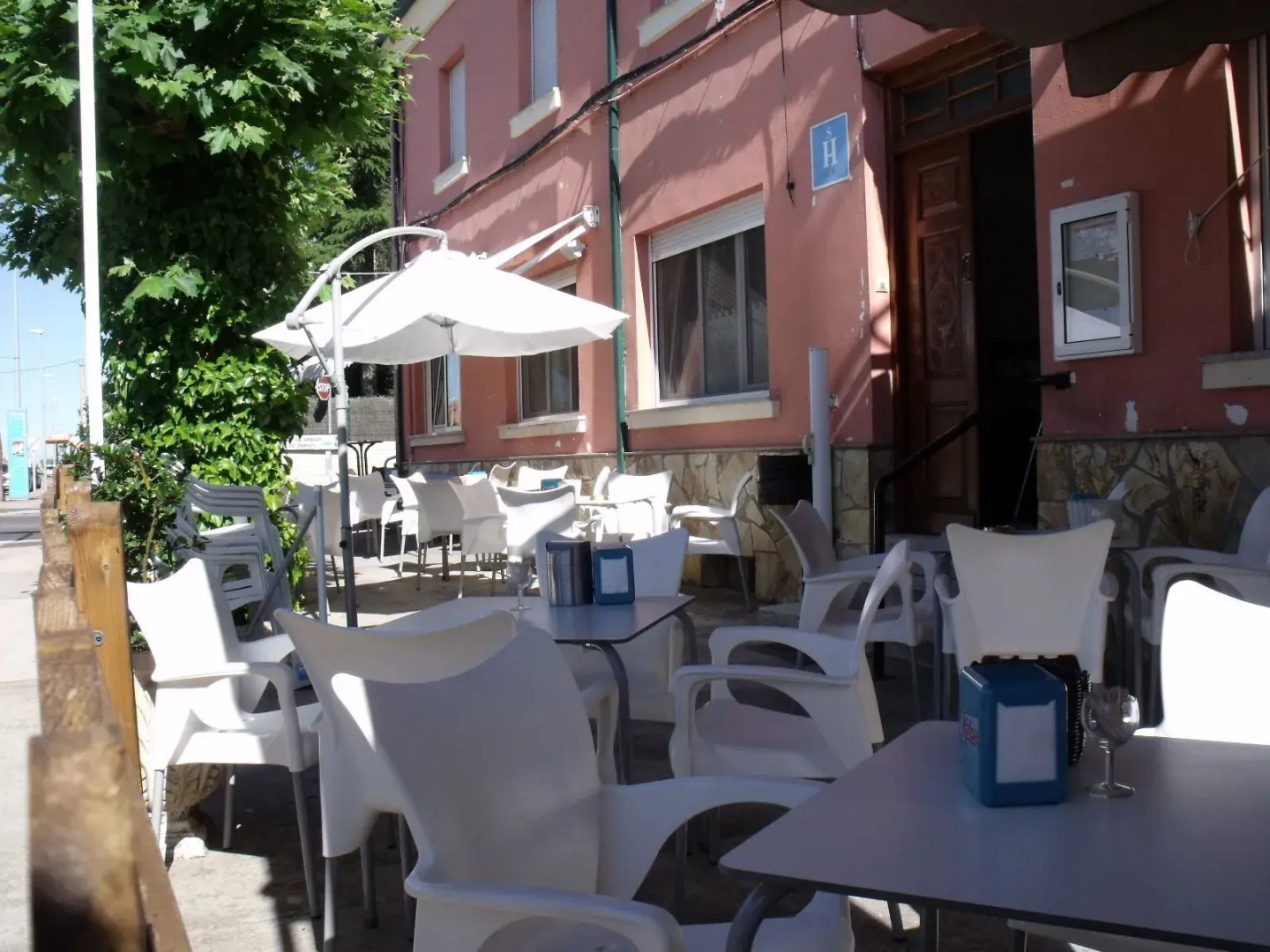 Hostal Salones Victoria