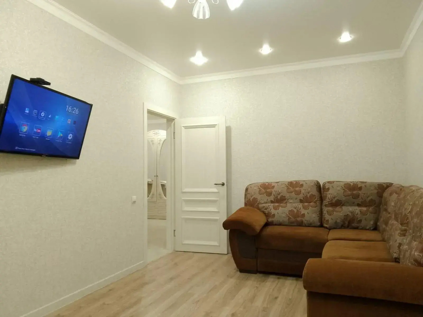 Апартаменты на улице Тлостанова 32