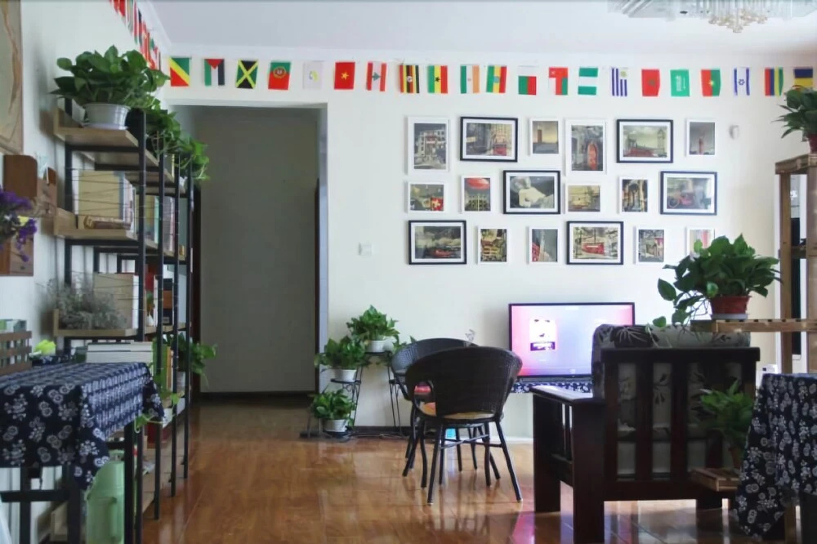 Luoyang As Home Youth Hostel