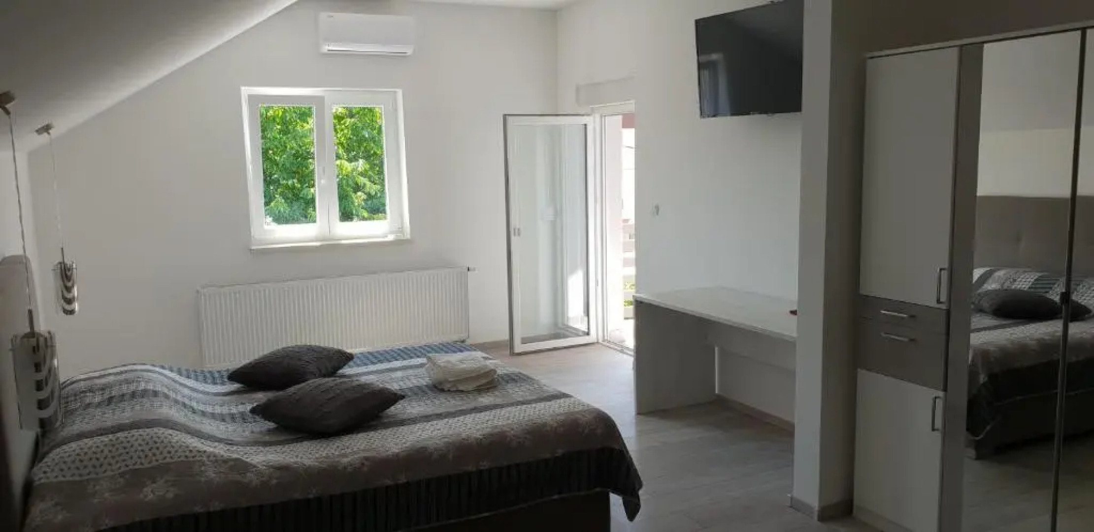 KE-TO Zagreb Airport Rooms