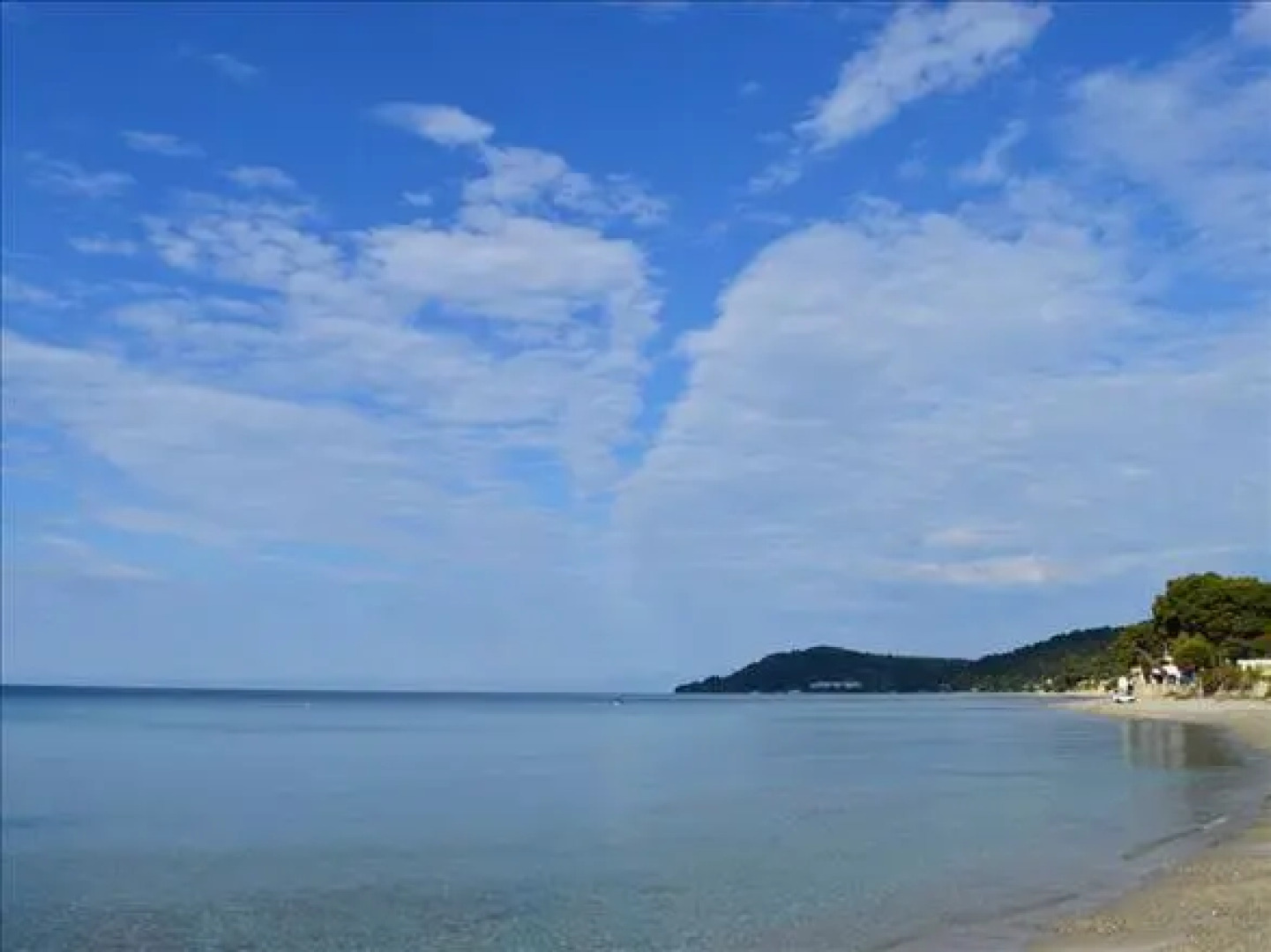 Leonidas Studio Apartments