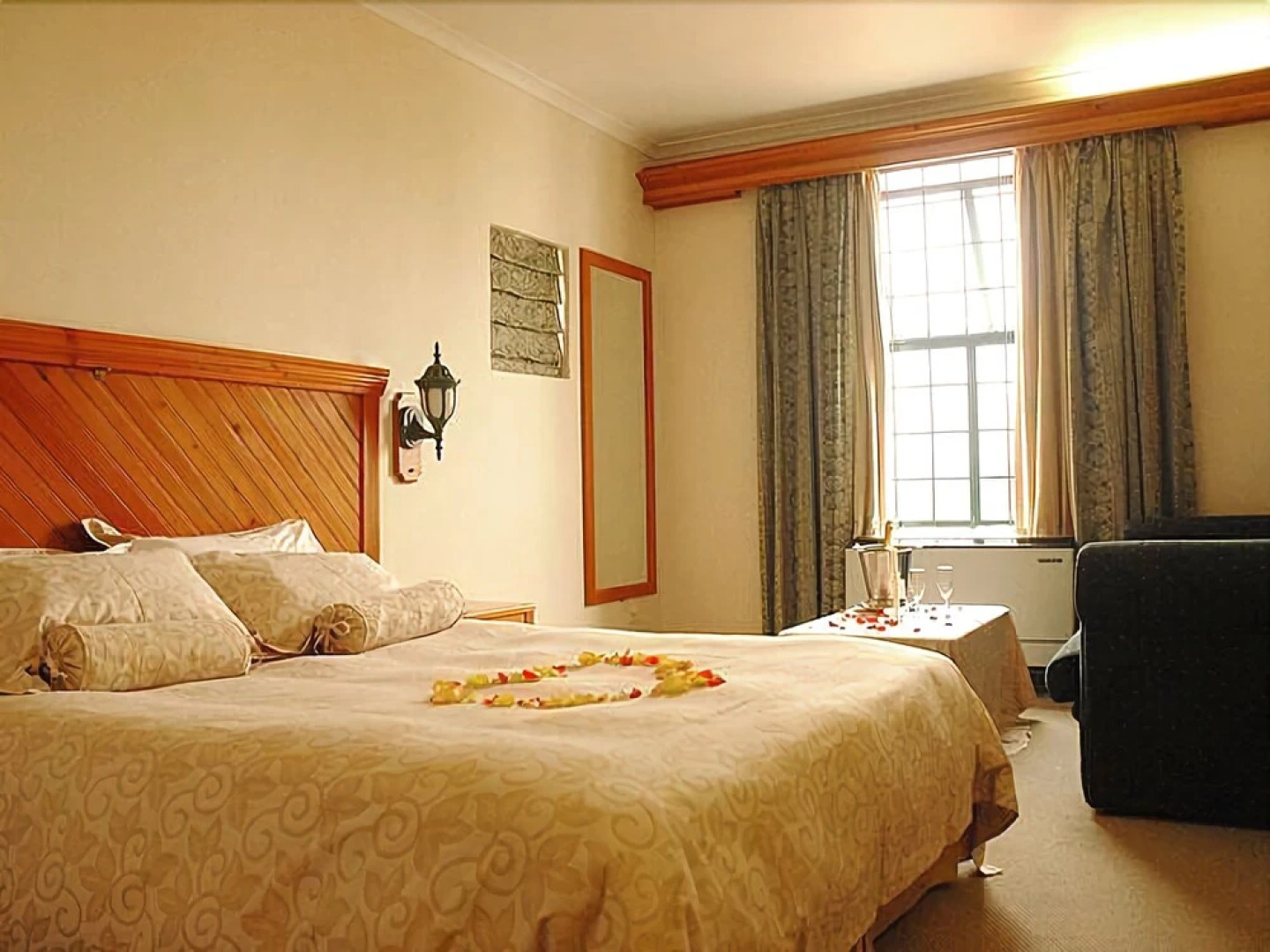 Stellenbosch Lodge Hotel & Conference Centre