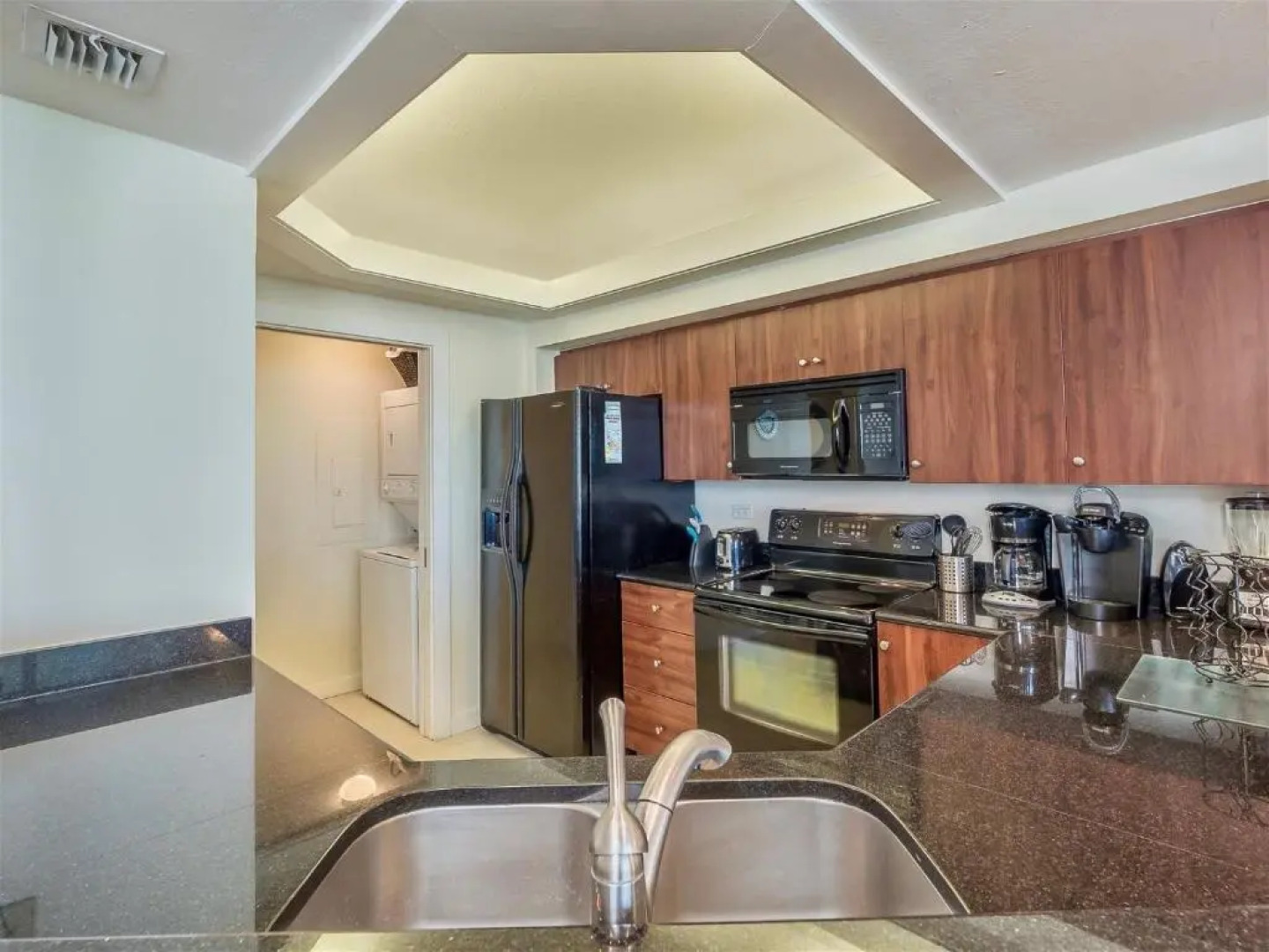 South Seas Lands End 1625