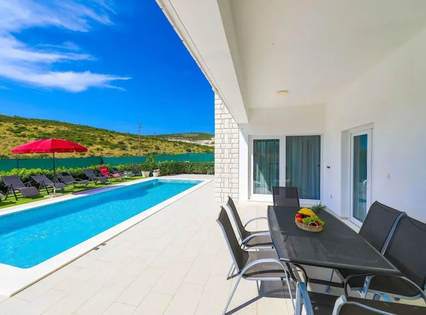 Scenic Elegant Trogir Villa With Pool