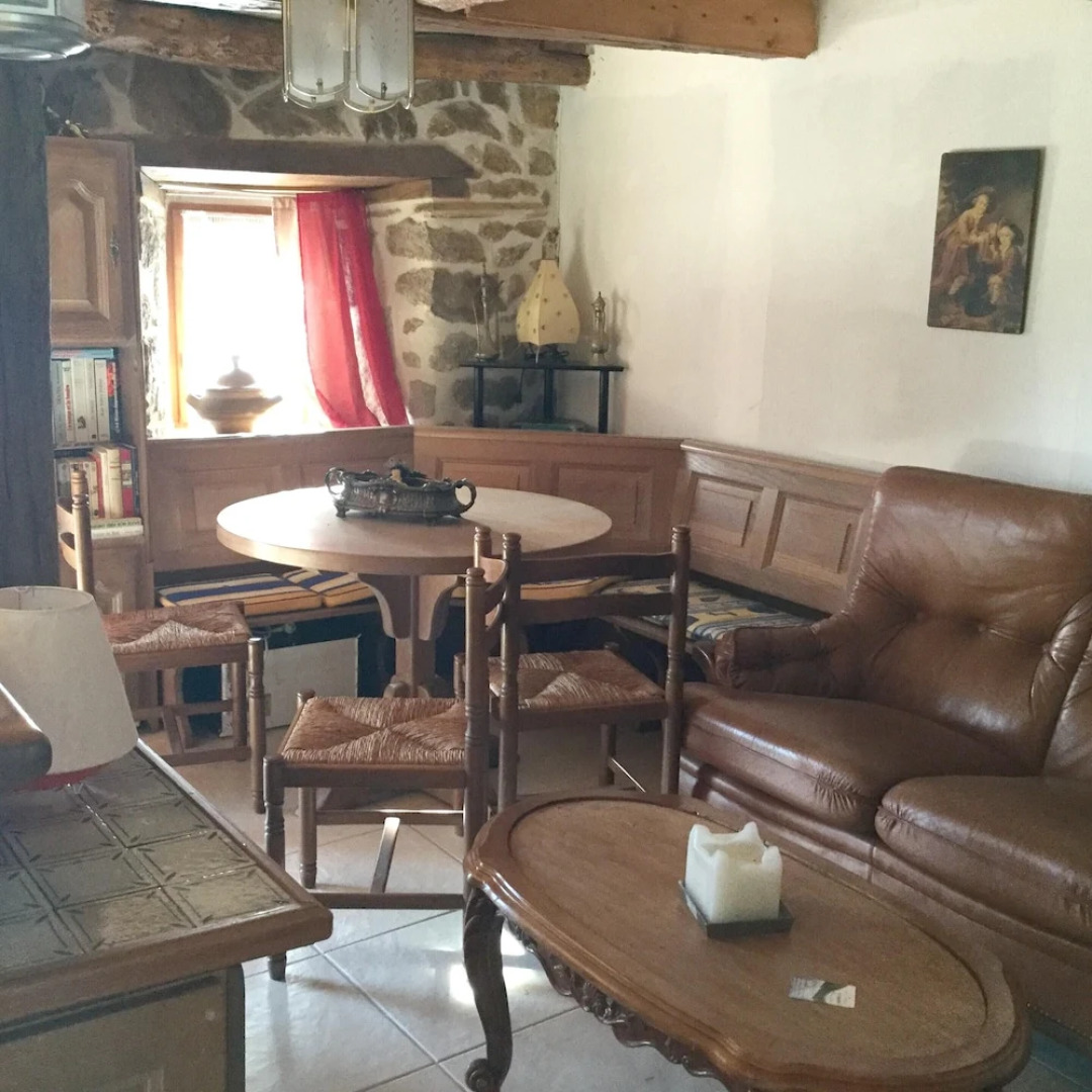 House With 6 Bedrooms in Veyrières, With Enclosed Garden and Wifi - 15