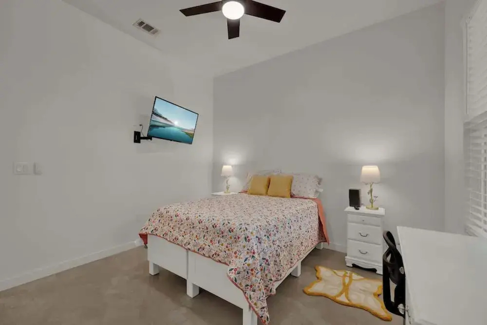 Serene Getaway Nestled in the Tx Hill Country!