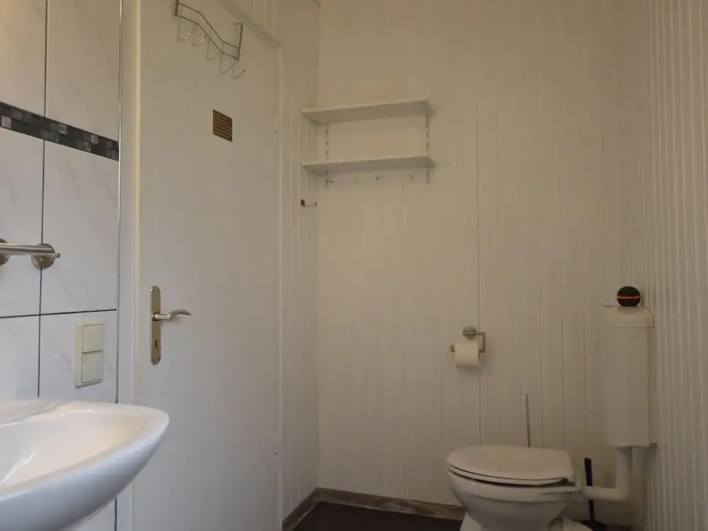 Palzem Riverside Escape