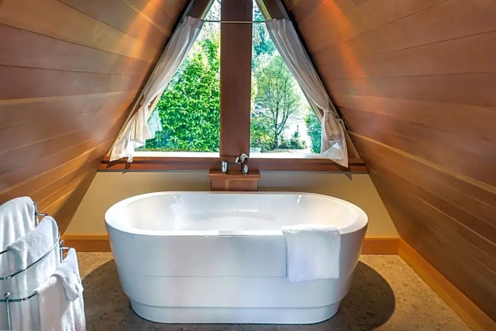 The Shoreline Tofino