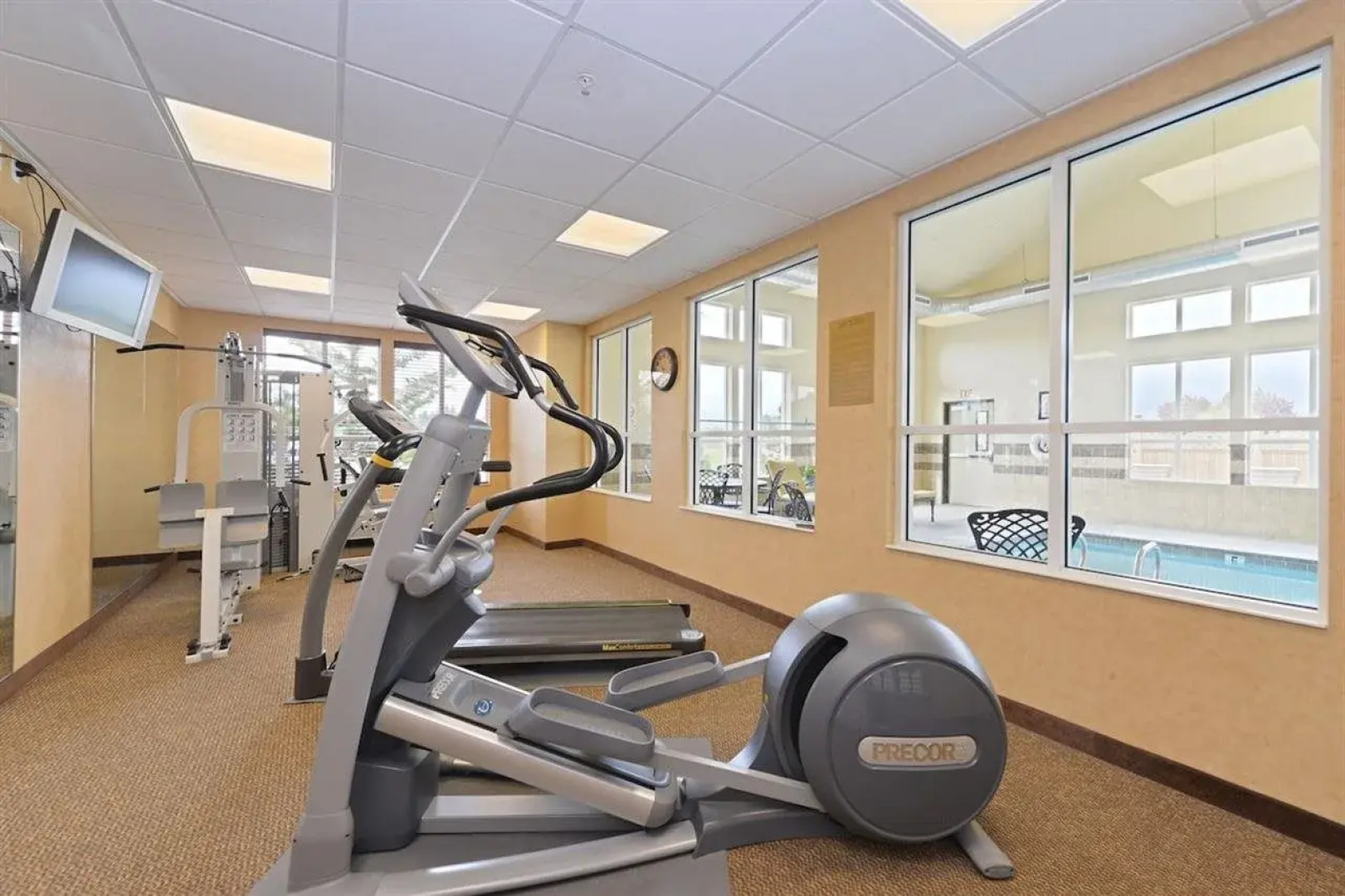 Comfort Inn & Suites McMinnville Wine Country