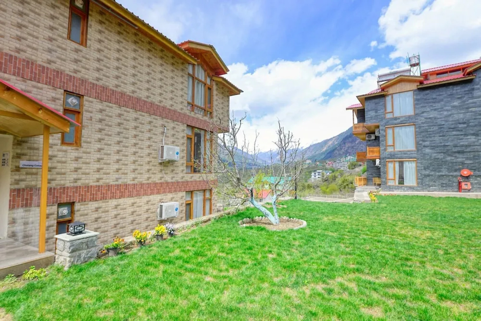 Clarks Inn Suites Manali