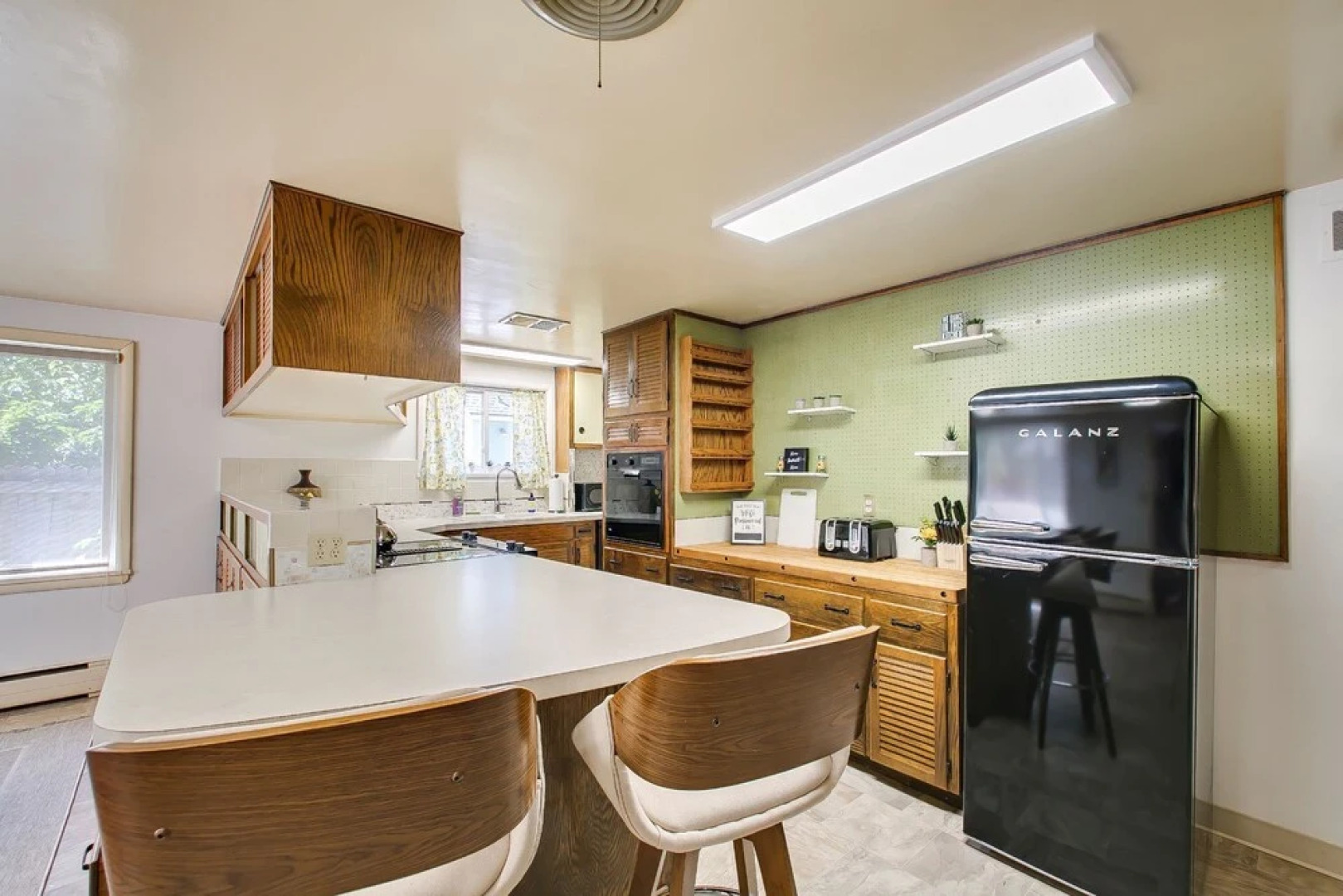 Eagle Rock Base Camp