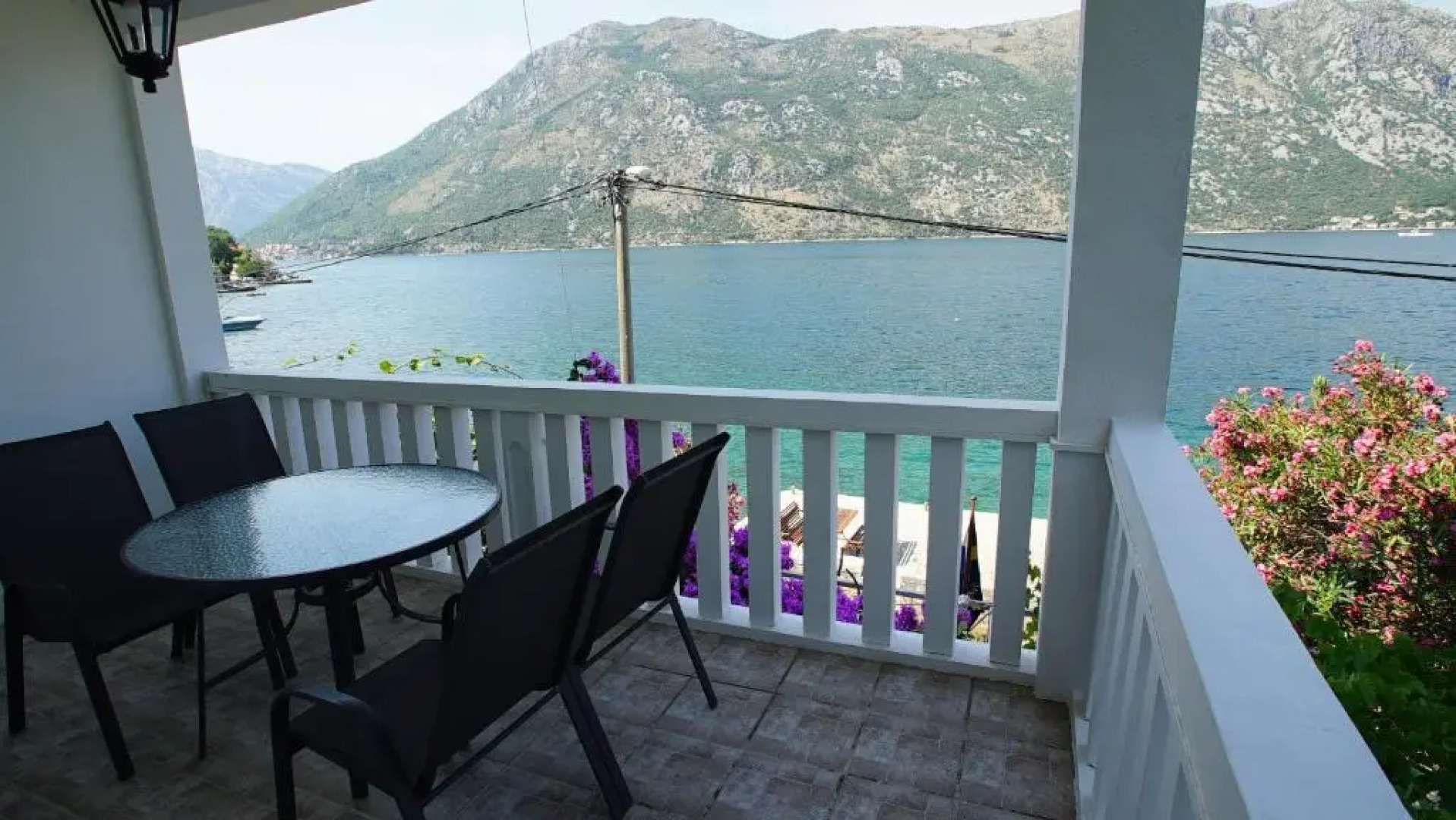 PENTHOUSE STOLIV New SPA-POOL Villa is located 5m from the sea, Exclusive Terrace,Private Jetty wih Sunbeds, Pebble Beach, Secluded location Total area 375m2 at your disposal