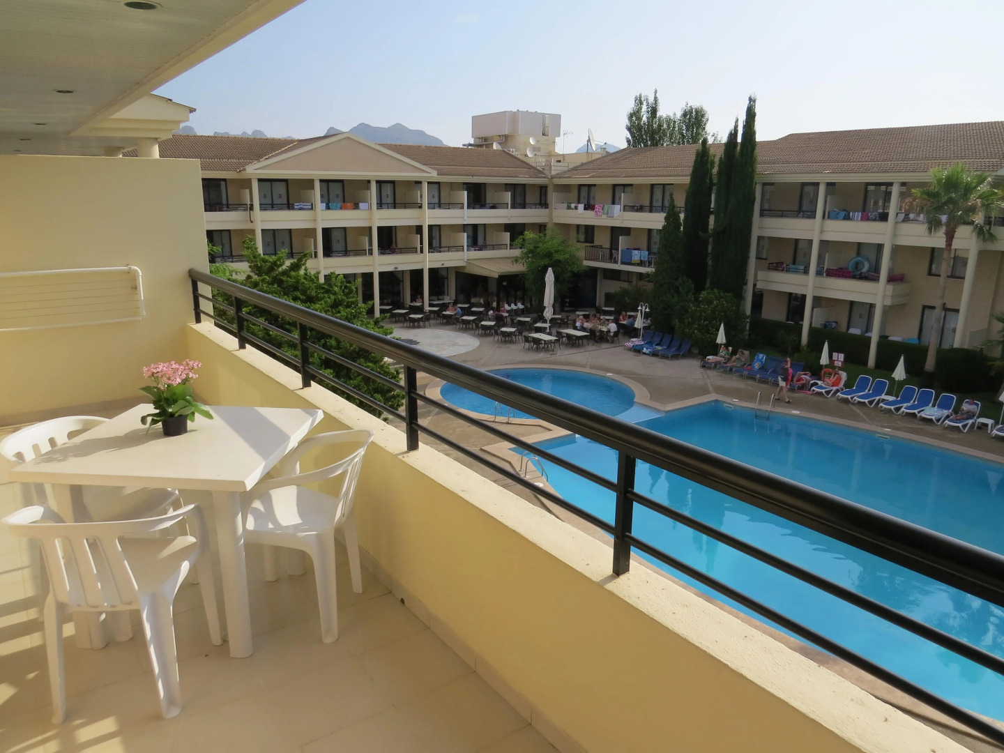 Aparthotel Bahia Pollensa